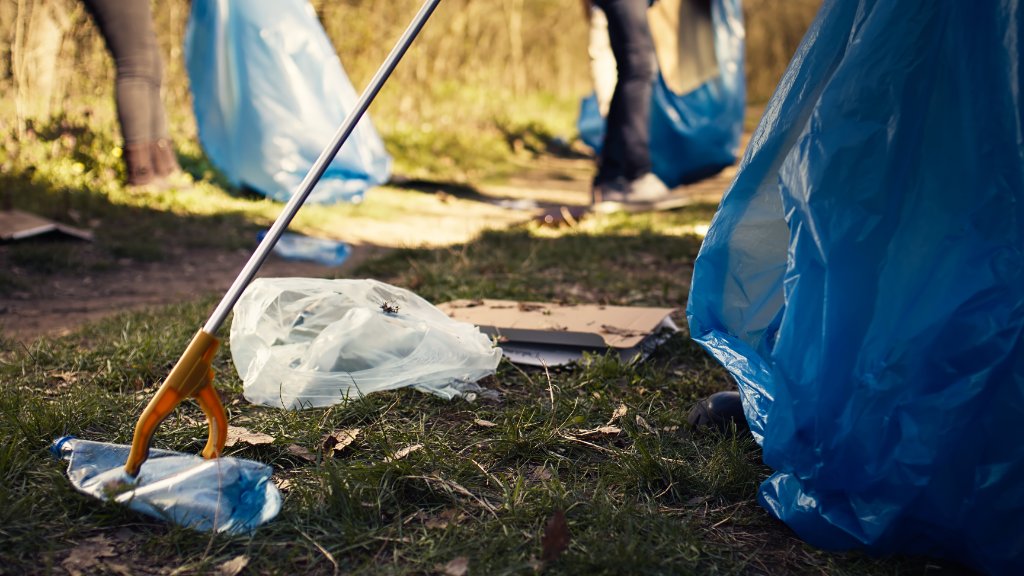 Construction cleaning and cleanup service